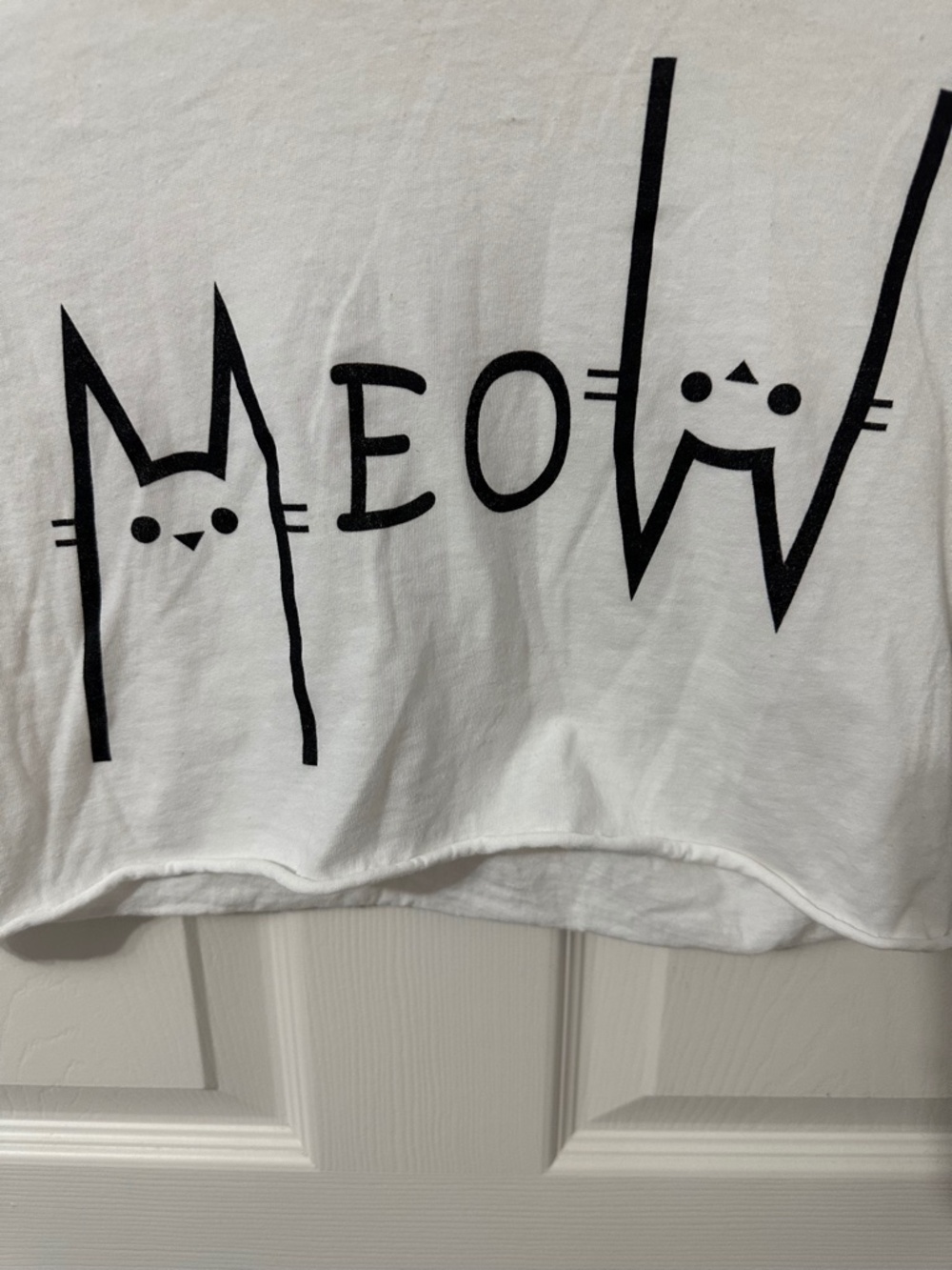 White 100% Cotton Crop Top That Spells Meow (Size Small) - Picture 3 of 5